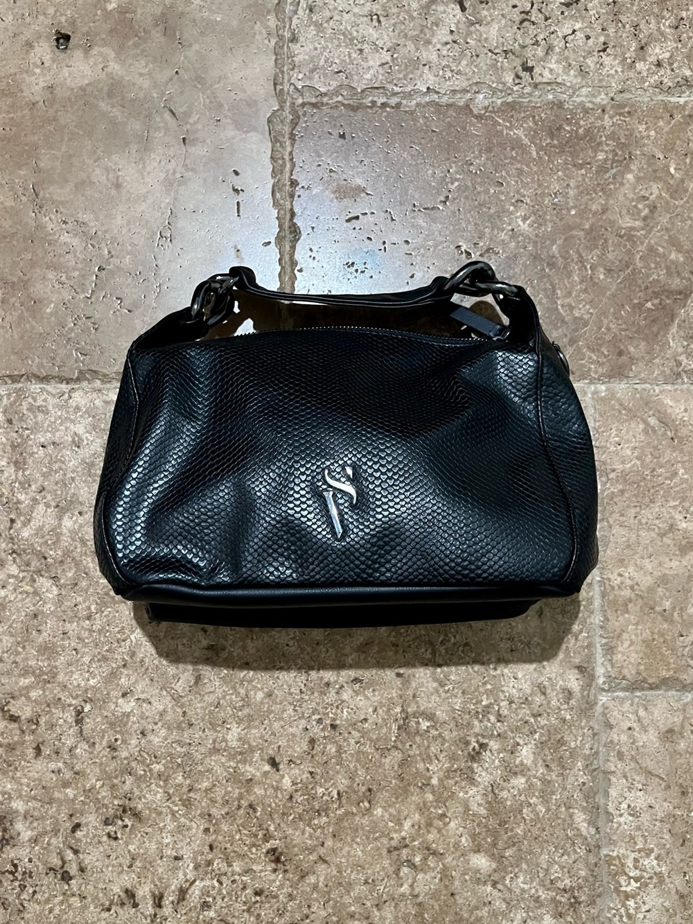Simply Vera Vera Wang Black Snake Embossed Y2K Shoulder Bag - Picture 2 of 7